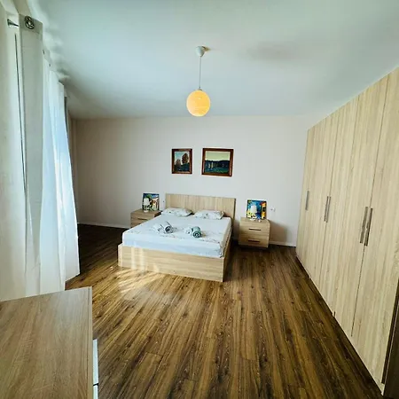 Apartment Apartamente Tirana